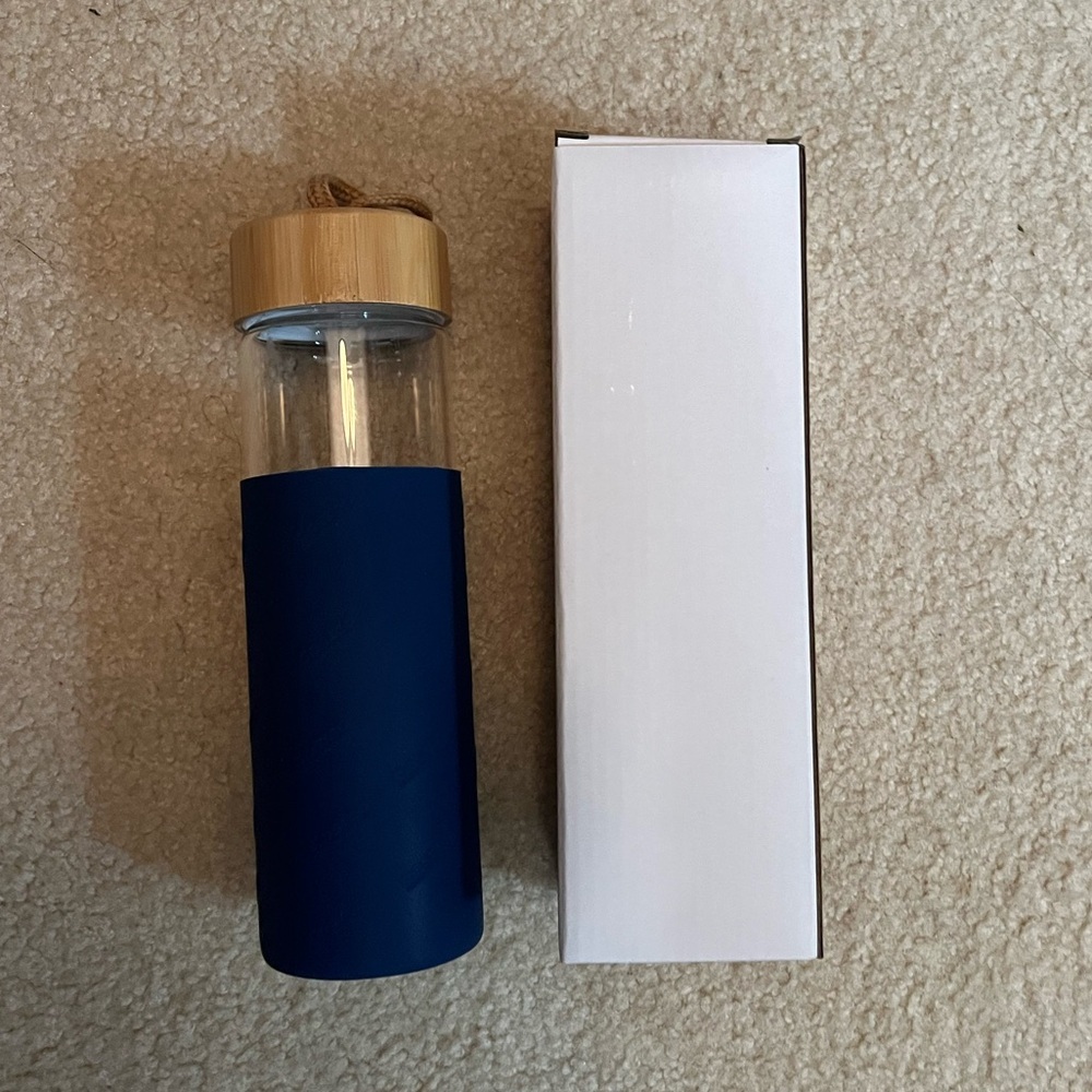 NIB Costco Glass Wood Water Bottle